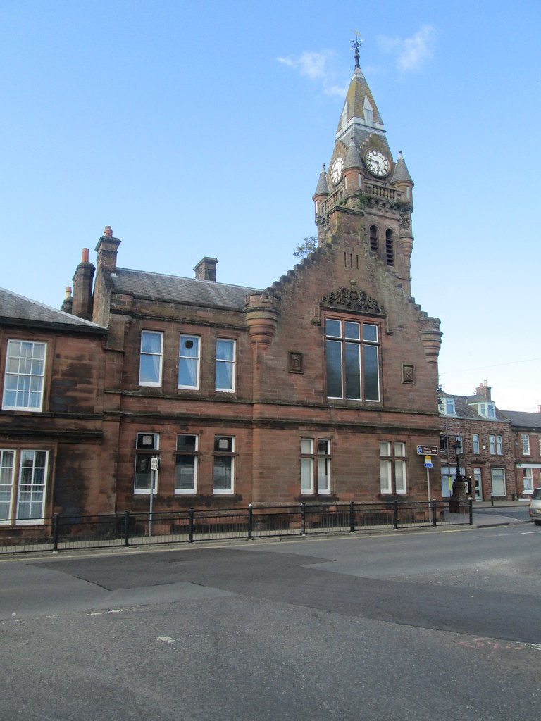 Annan Town Hall, Dumfries and Galloway Annan Town Hall, Du… Flickr