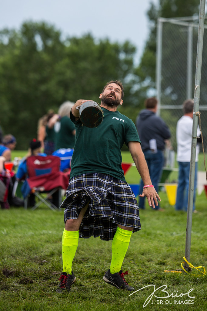 MN Scottish Fair & Highland Games Weight for Height Toss