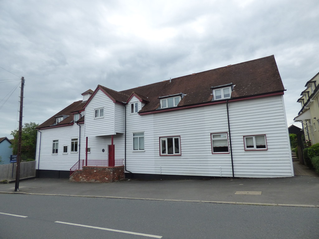 7 Barn View Road Bridge Street, Coggeshall The walk alon… Flickr