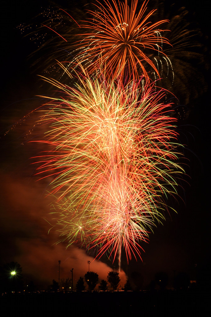 _DSC0152_1 2019 Fireworks Grove City, Ohio gayle penix Flickr