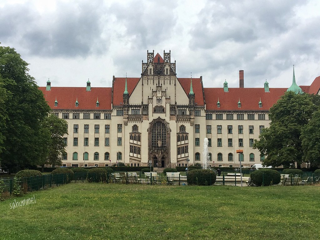 Amtsgericht Wedding am Brunnenplatz Sabine Marzahn Flickr