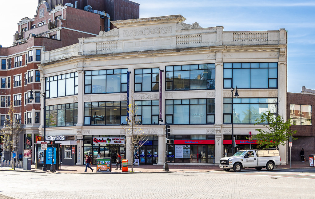 Building on Kenmore Square Boston, Massachusetts Flickr