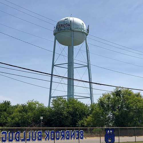 One of Benbrook’s water towers, across the street from Ben… Flickr