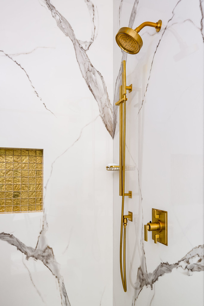 Eugene Luxury Bath Fits Contemporary Style Neil Kelly