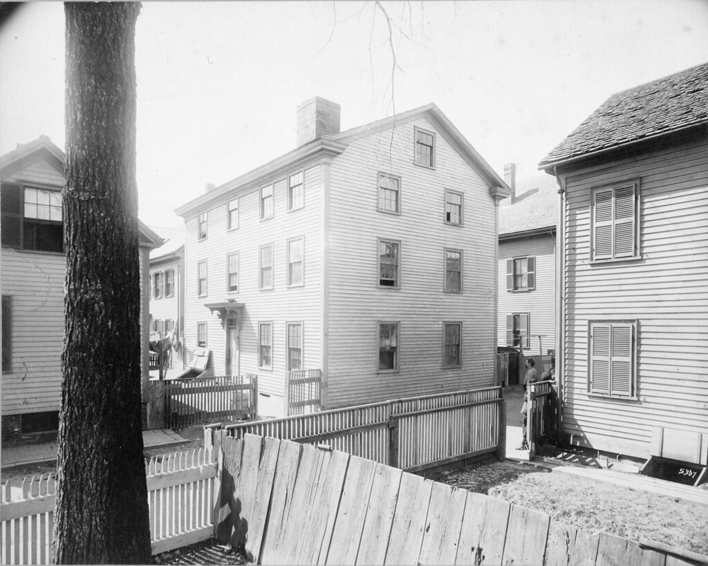 Herbert Street 10 Herbert Street (Center) Salem, Massachus… Flickr