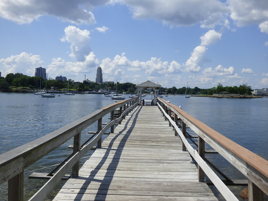 Echo Bay Yacht Club Private islands in New Rochelle, NY Westchester
