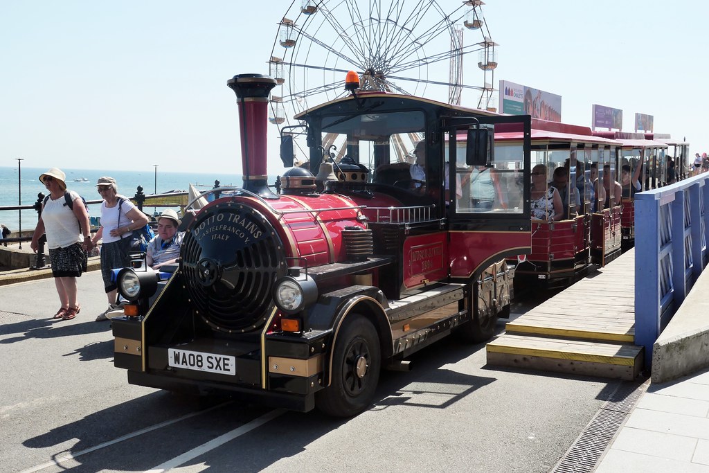Bridlington Land Train WA08SXE. Bridlington, 2019. Flickr