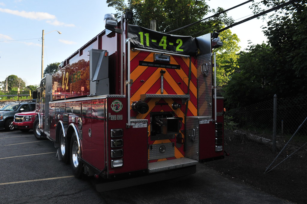 Brewster Fire Department Tanker Pumper 1142 2017 Seagrav… Triborough Flickr