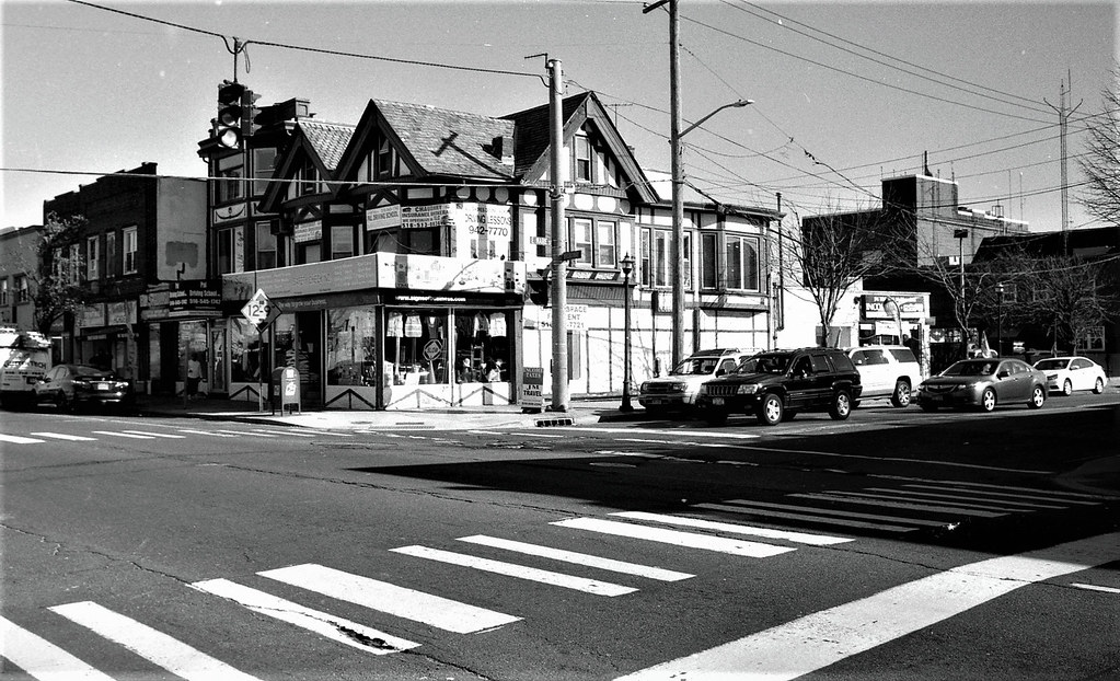 Old Hicksville NY 1967....2019 Looking NE on the NE corner… Flickr