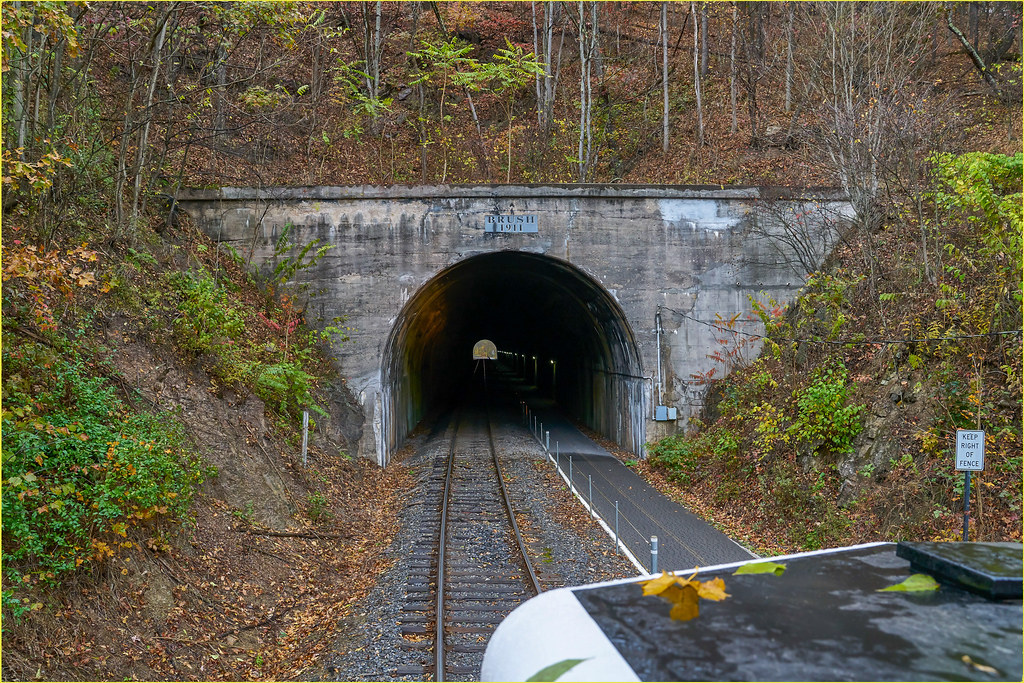 WMSRR 501Corriganville Md. Rolling into Brush Tunnel, qui… Flickr