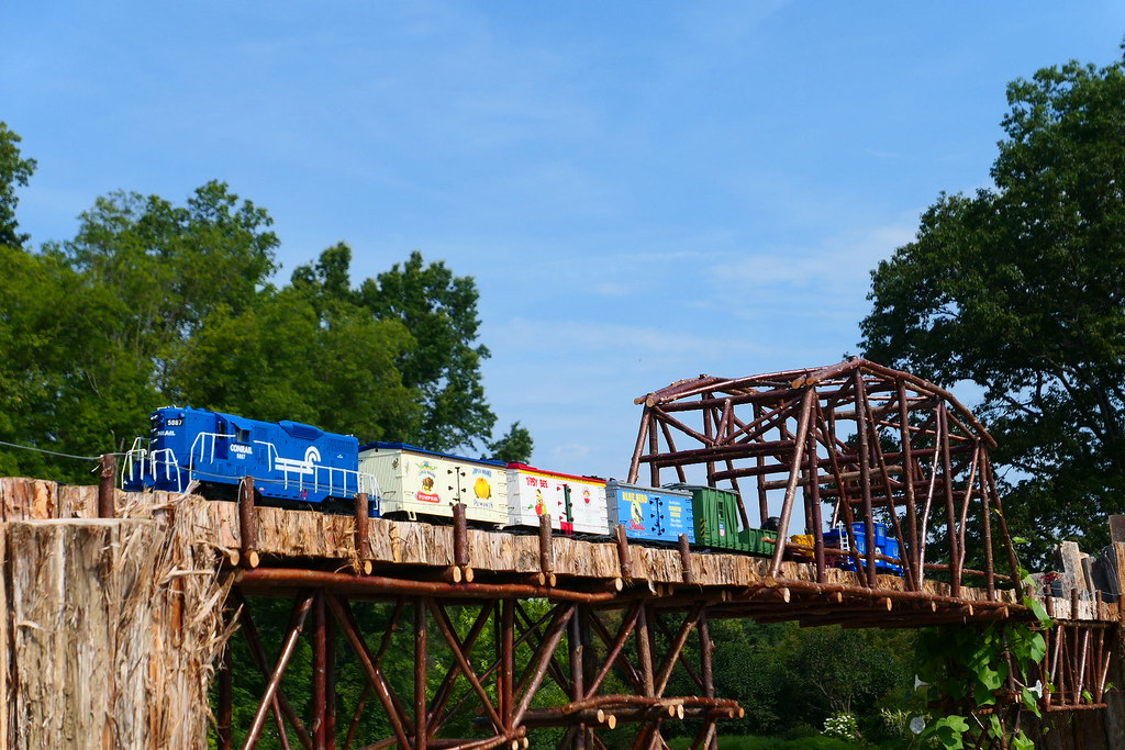 Holden Arboretum garden train veisha Flickr
