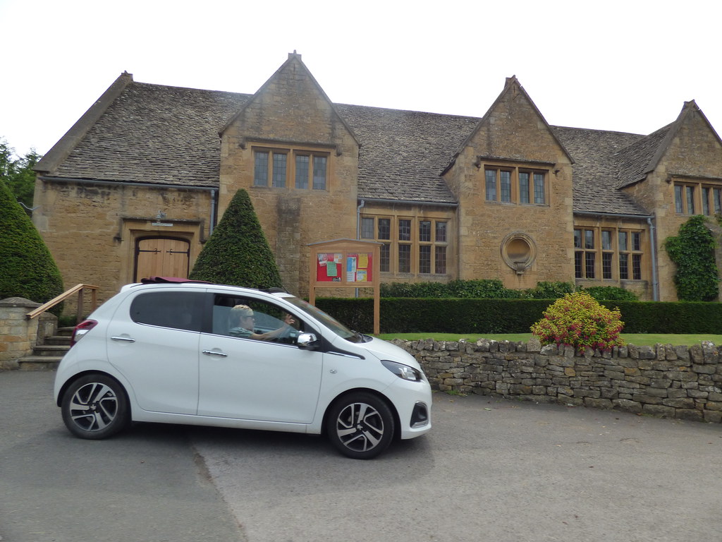 Lifford Hall Station Road, Broadway a photo on Flickriver