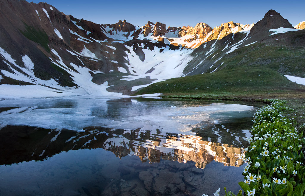 Blue lakes The Blue Lakes are located in a glacial basin i… Flickr