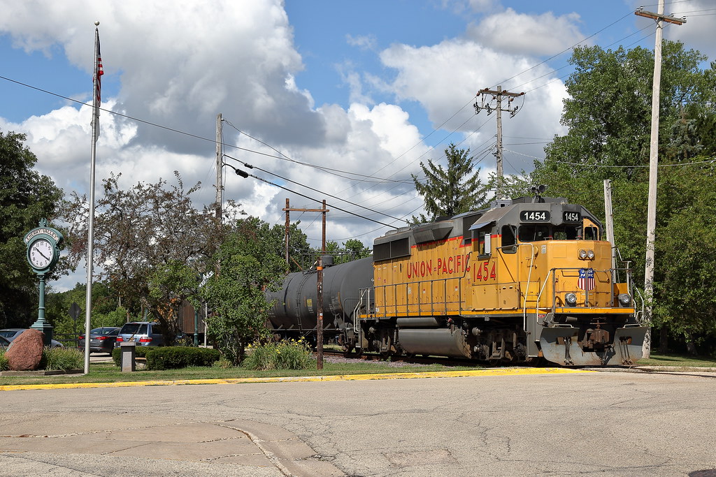 UP 1454 in Cherry Valley, Illinois on July 31, 2019. Flickr