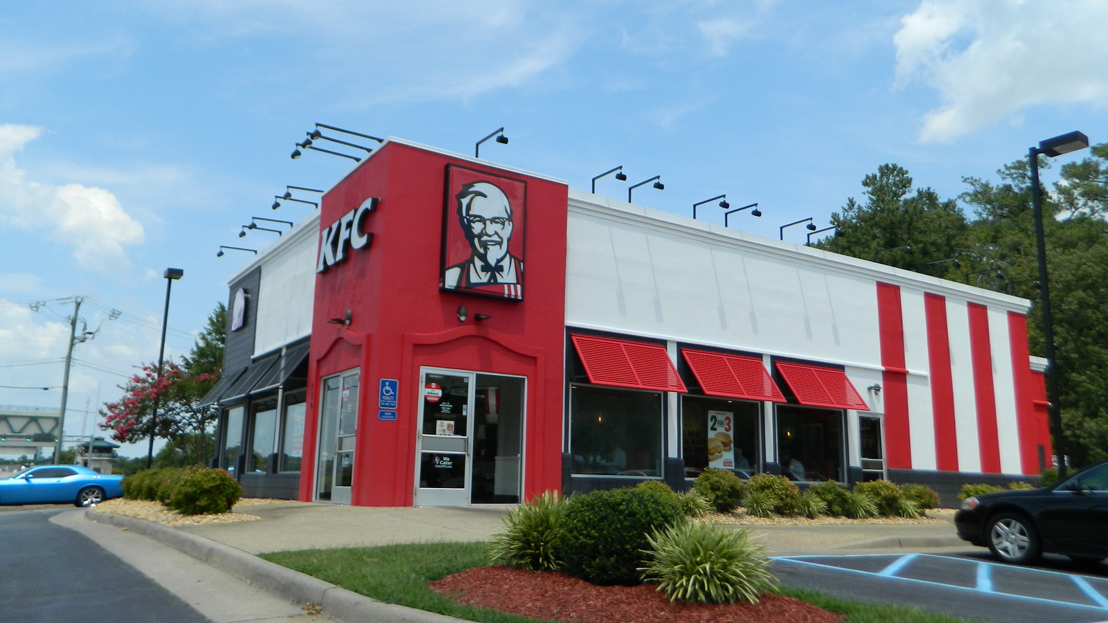 KFC/Taco Bell Chesapeake, VA, 139 South Battlefield Boulevard Flickr