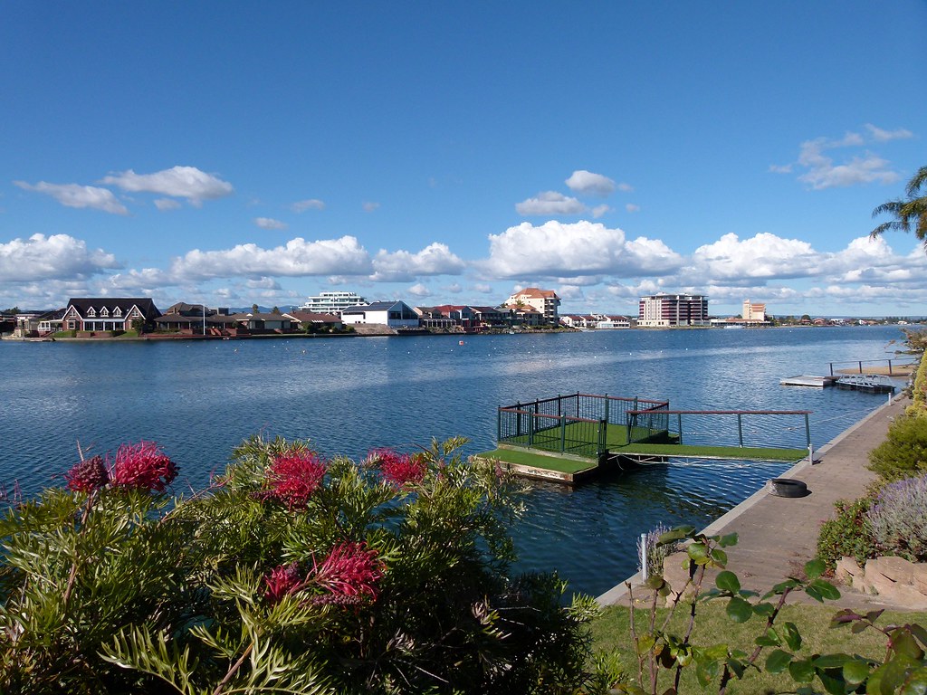 West Lakes Scene South easterly view towards the Mt Lofty … Flickr