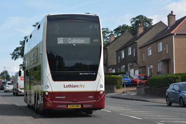 Flickr Discussing 285's Appearance and More... in Lothian Buses
