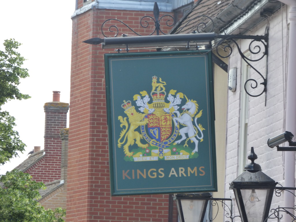 Kings Arms Brentgovel Street, Bury St Edmunds pub sign… Flickr
