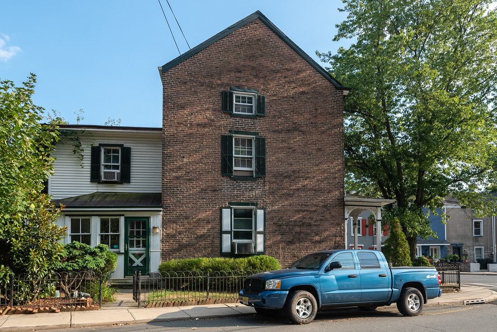 D75_3975 1 Quarry St, Lambertville Stephen Harris Flickr