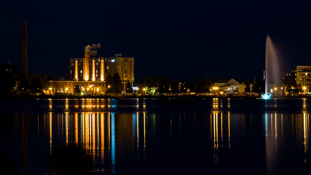 Salaberry de Valleyfield Vue du Parc AstenHill un samedi … Flickr