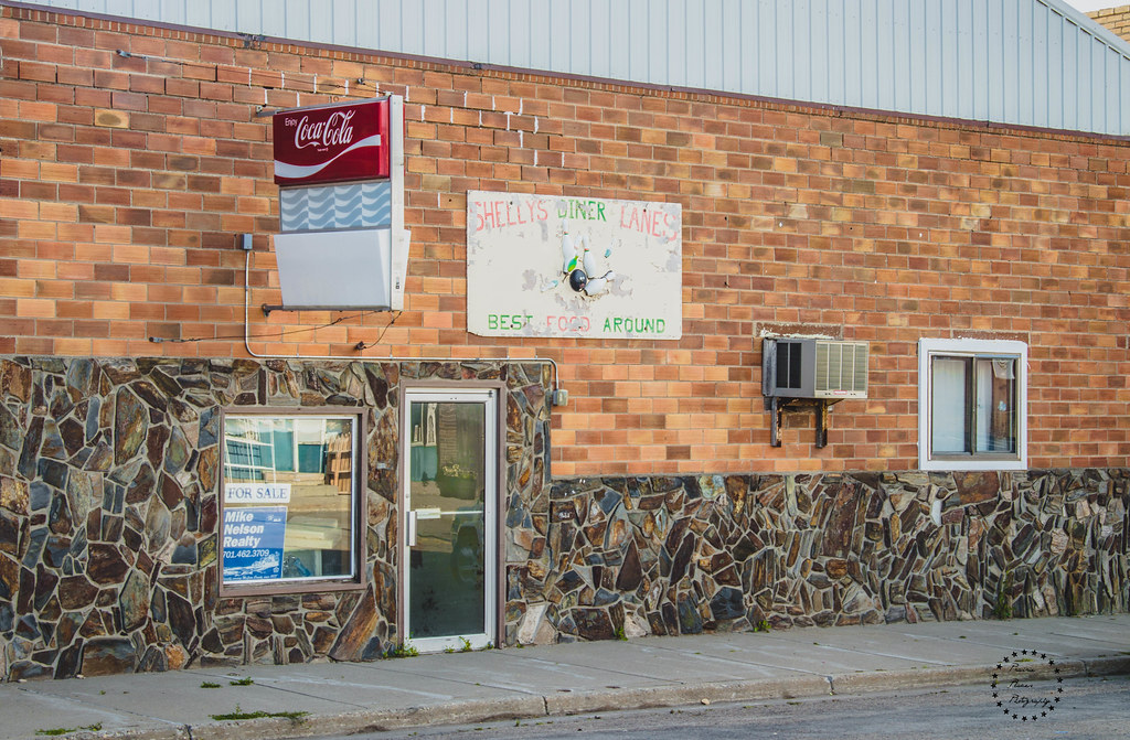 Main Street Scenes, Turtle Lake, North Dakota Time for ano… Flickr