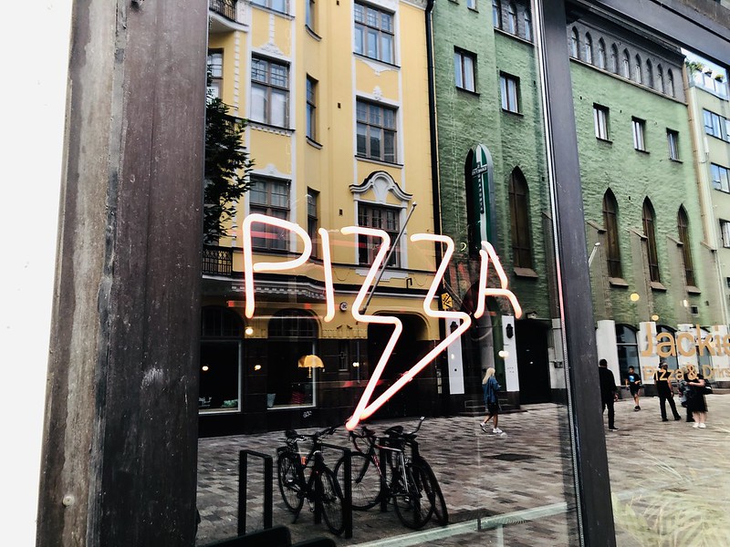 Helsingin parhaat pizzat — Sunnuntaiaamu