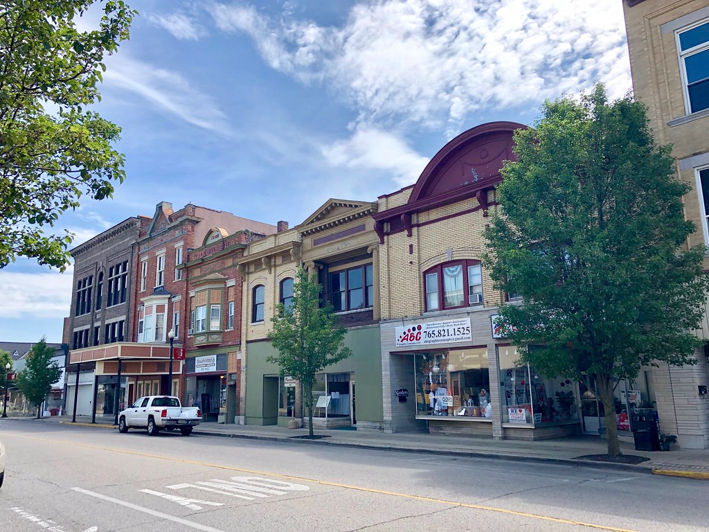 Central Avenue, Connersville, IN Warren LeMay Flickr
