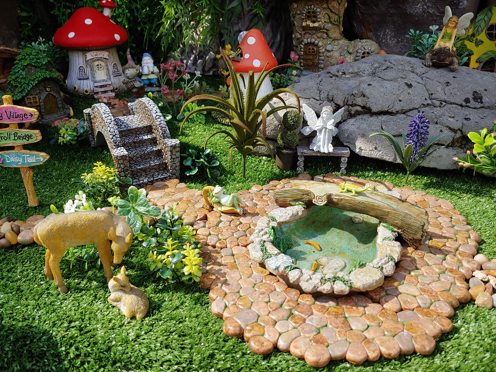 FG 2.0 162818 sf Fairy Garden V2.0 2019 Susan DayJeschke Flickr