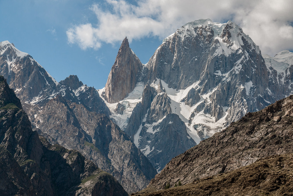 Lady Finger Peak (CenterLeft) and Hunza Peak (Right) Flickr