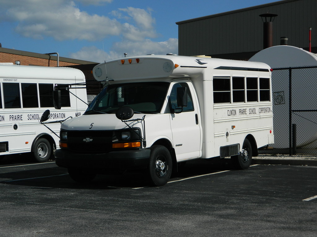 Clinton Prairie School Corporation 5 Bus lot Frankfort, … Flickr