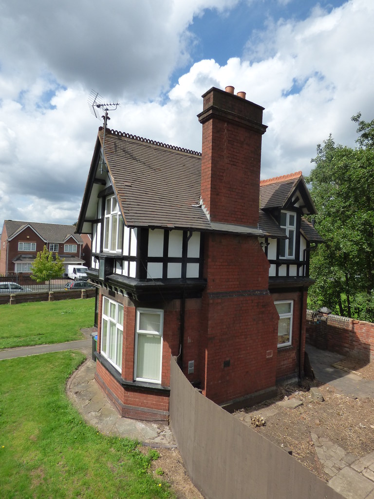 Dartmouth Park, West Bromwich Beeches Road entrance Gatehouse a