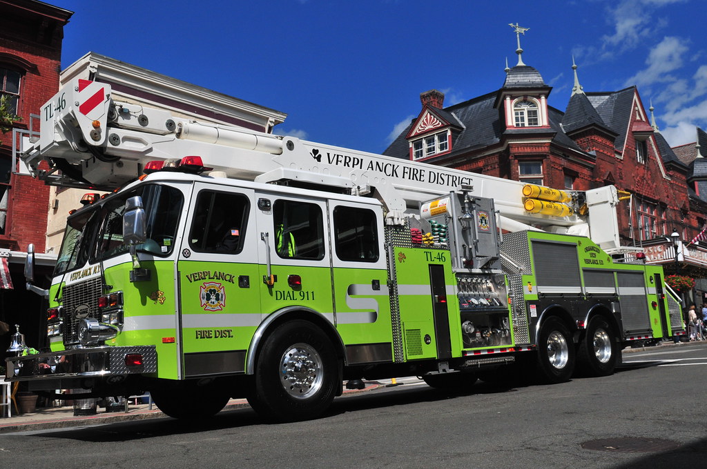 Verplanck Fire District Tower Ladder 46 2001 EOne Cyclone… Flickr
