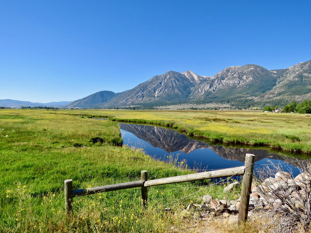 Job's Peak, Eastern Sierra's In Carson Valley below Lake T… Flickr