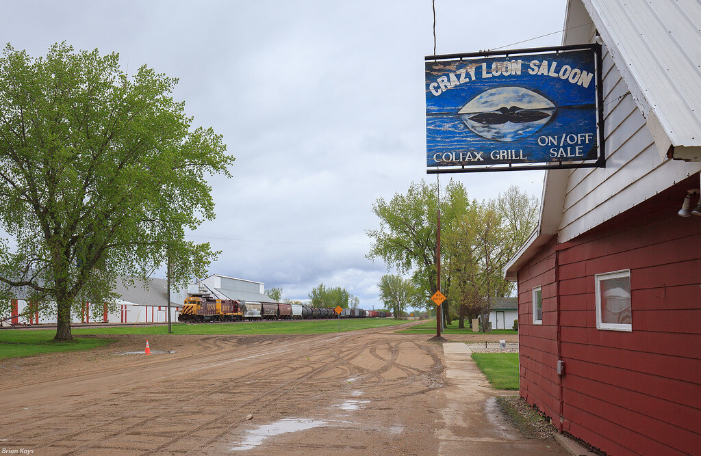 Arriving into Colfax This RRVW job originating in Breckenr… Flickr