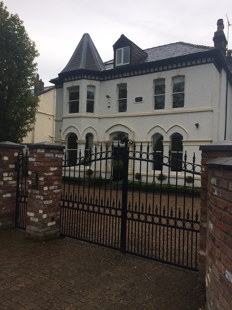 College Ave No 09 2018 05 08 Laund House Tony Formby & Southport Past