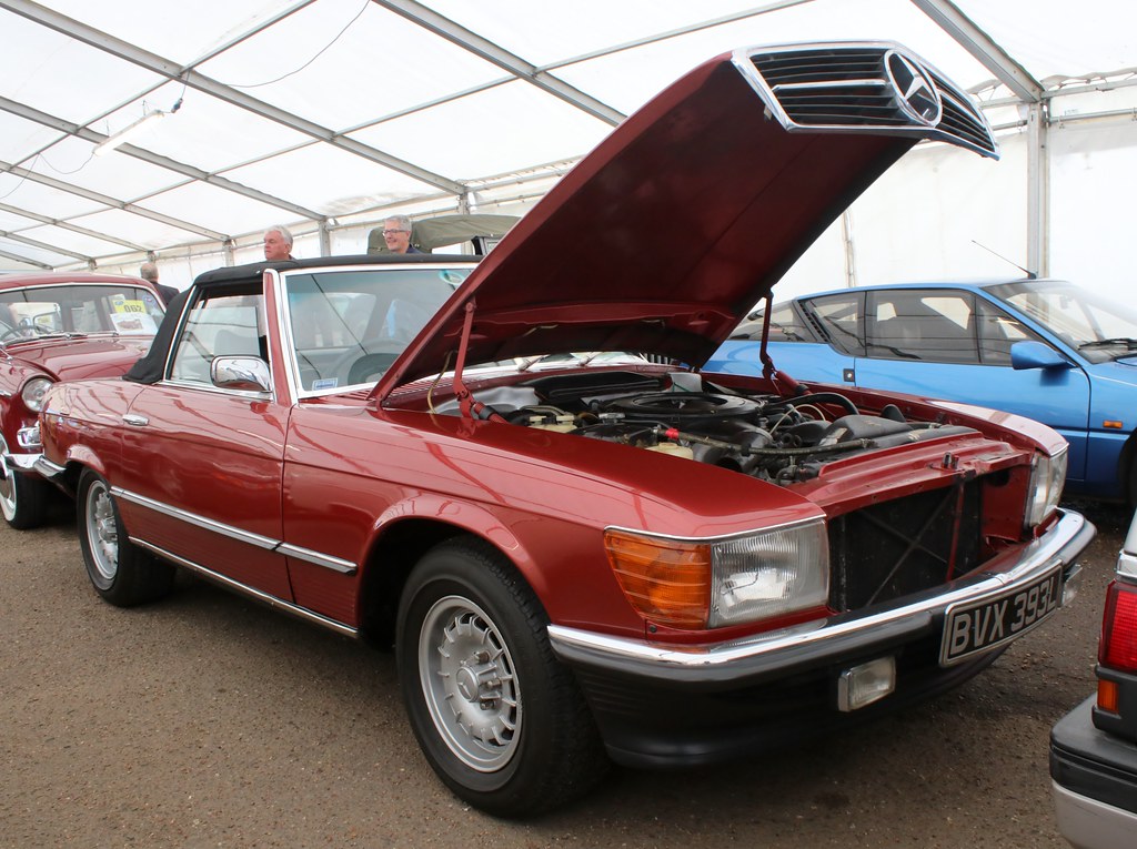 BVX 393L 1972 Mercedes 350SL. Anglia Car Auctions, King's … Flickr