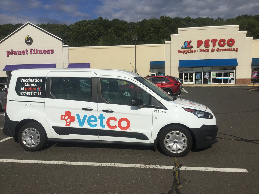 Vetco, Petco, pic by Mike Mozart MikeMozart on Instagram … Flickr