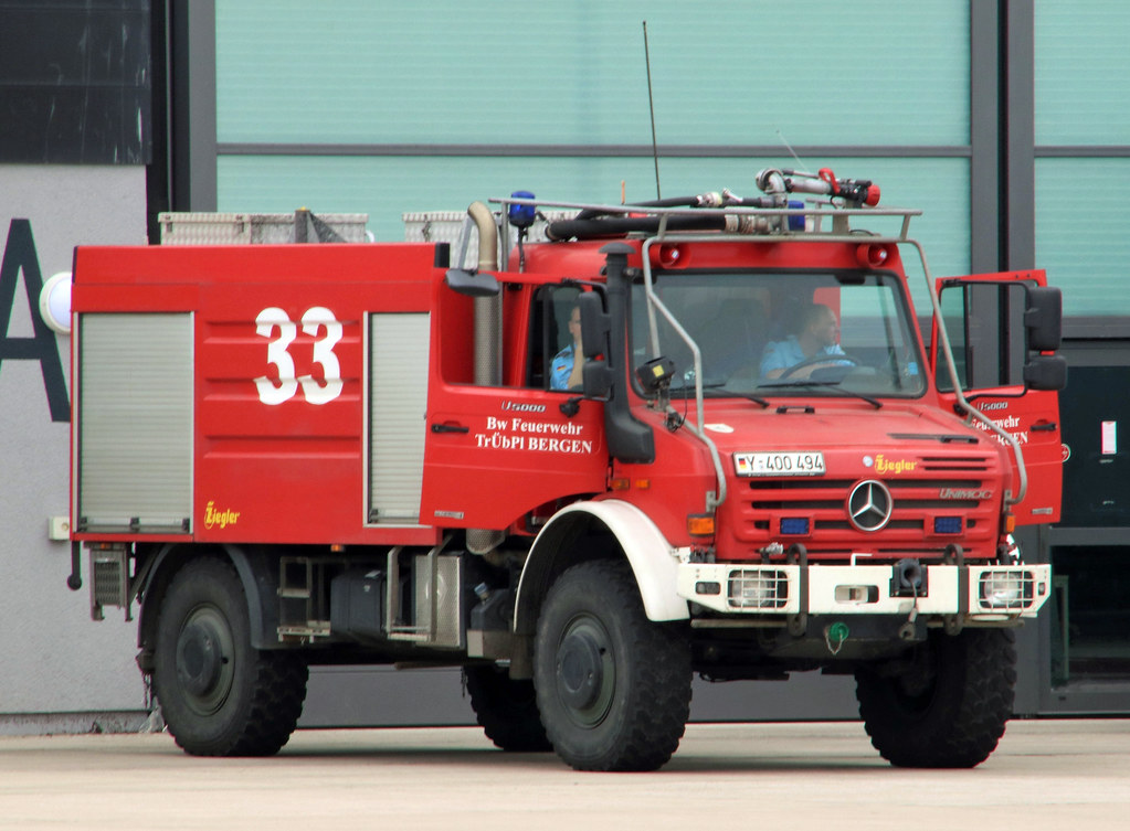 Unimog fire truck | Mercedes Benz Unimog U5000 at the Tag de… | Flickr