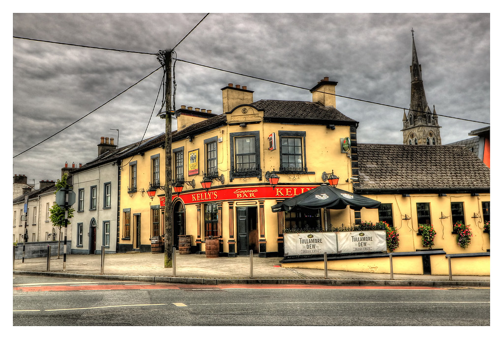 Tullamore IR Eugene Kelly's Bar a photo on Flickriver