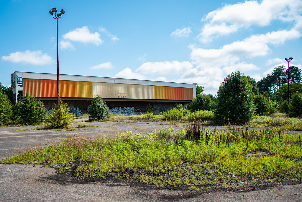 Abandoned Ingles Supermarket Powell, TN Clinton Highway lo… Flickr