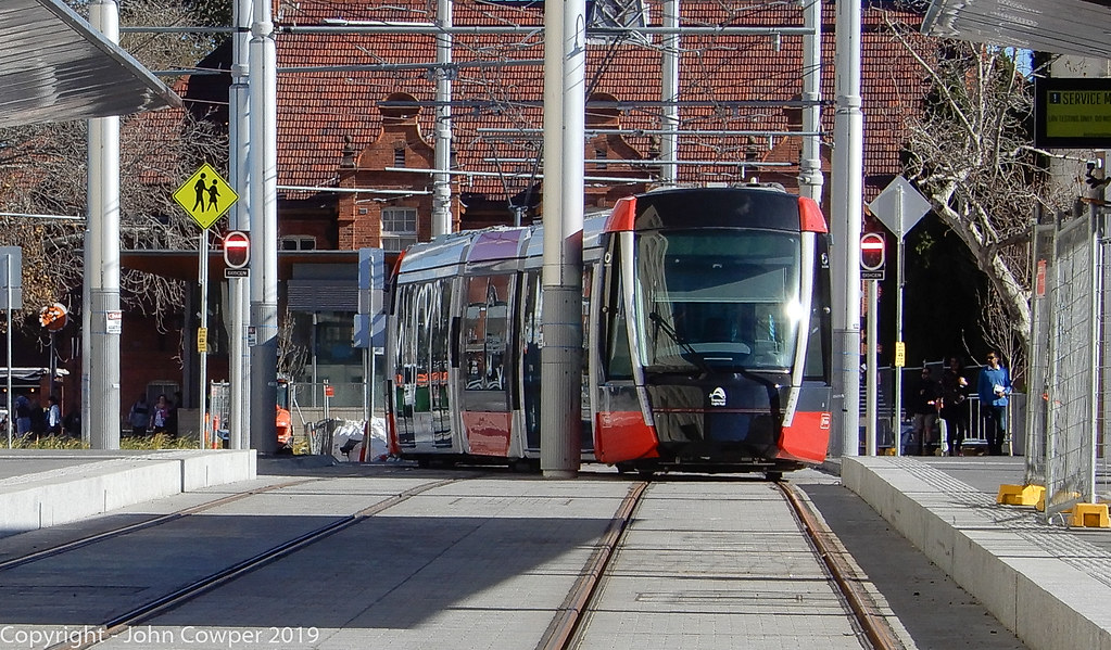 Sydney Light Rail LRV019020 depart Central (Chalmers … Flickr