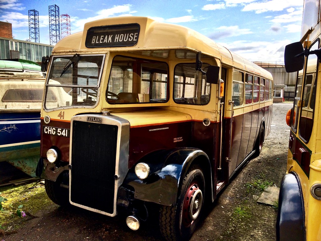 Burnley, Colne & Nelson 41, Leyland Tiger, East Lancs., CH… Flickr