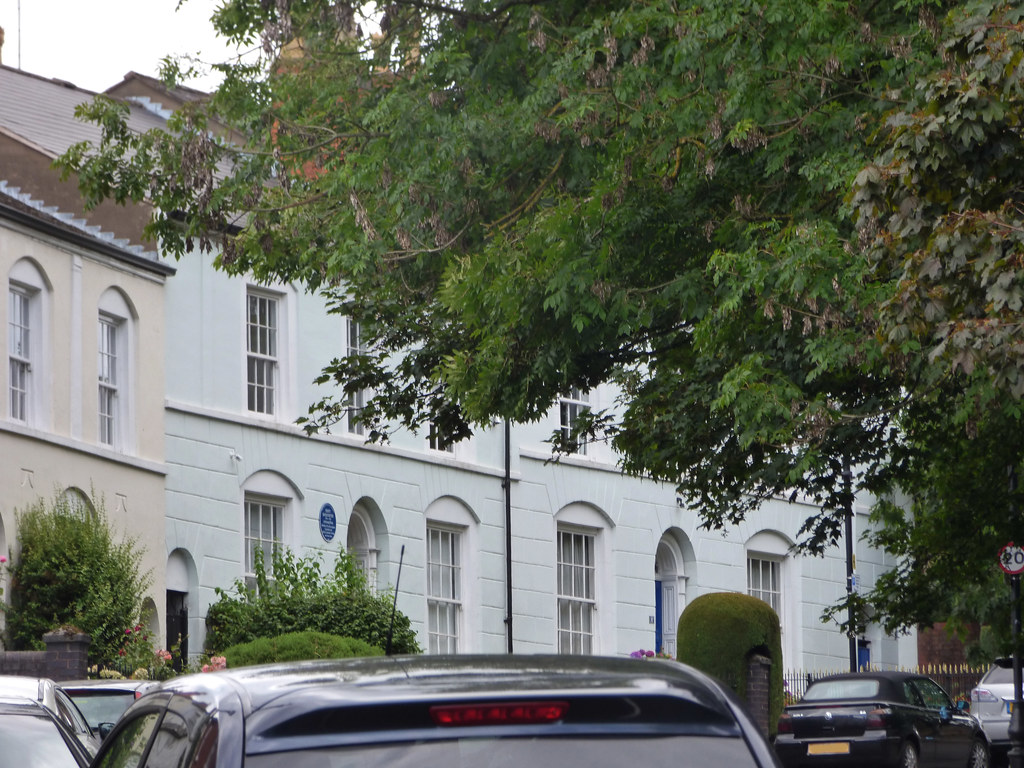 42 Lee Crescent, Edgbaston blue plaque Emmy Bridgwater… Flickr