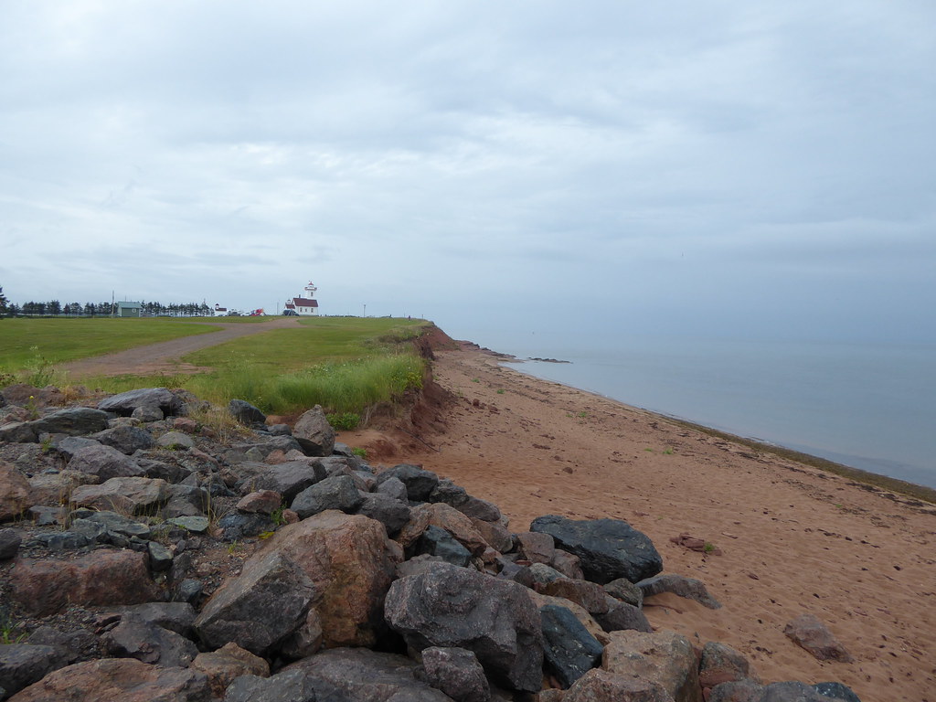 Wood Islands Shore The shoreline at Woods Islands PEI, loo… Flickr