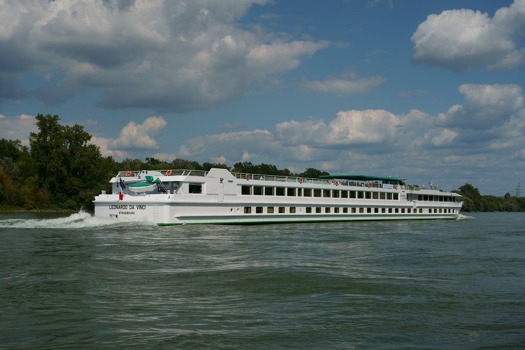 MS LEONARDO DA VINCI Flusskreuzfahrtschiff bei Mannheim (G… Flickr