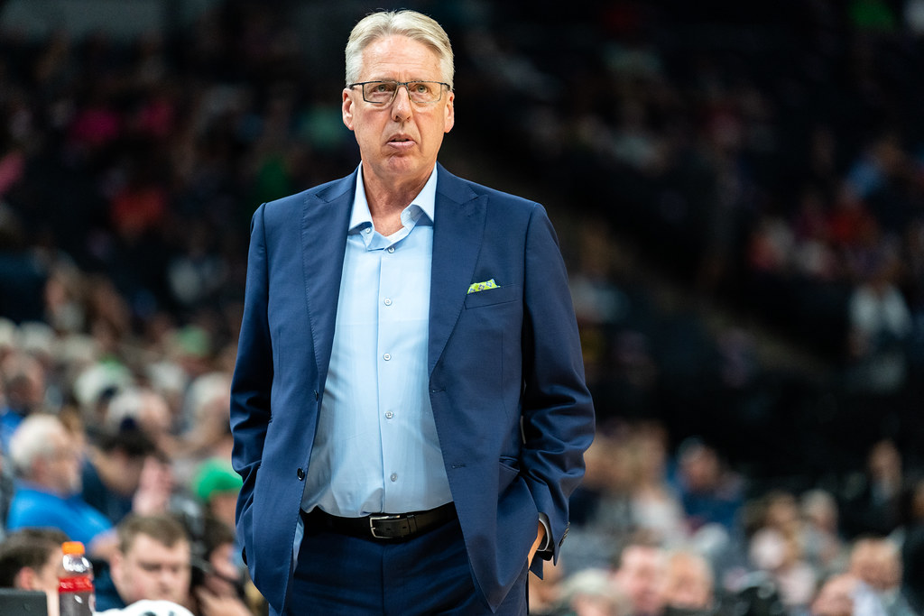 Dallas Wings head coach Brian Agler a photo on Flickriver