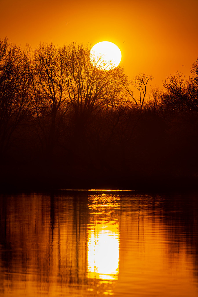 Sunset over the Fox River. Fox river preserve john d kavc Flickr