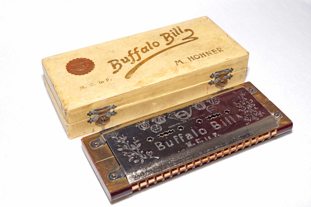 Hohner Buffalo Bill Double sided harmonica In 19021903 Bu… Flickr