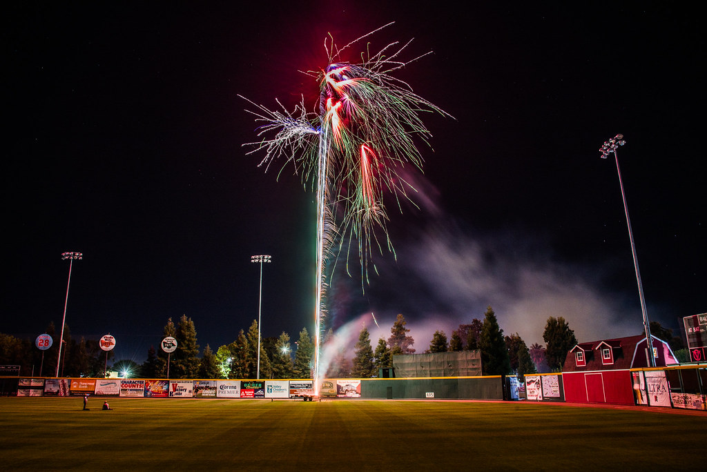 Fireworks at Rawhide Ballpark after Visalia Rawhide baseba… Flickr