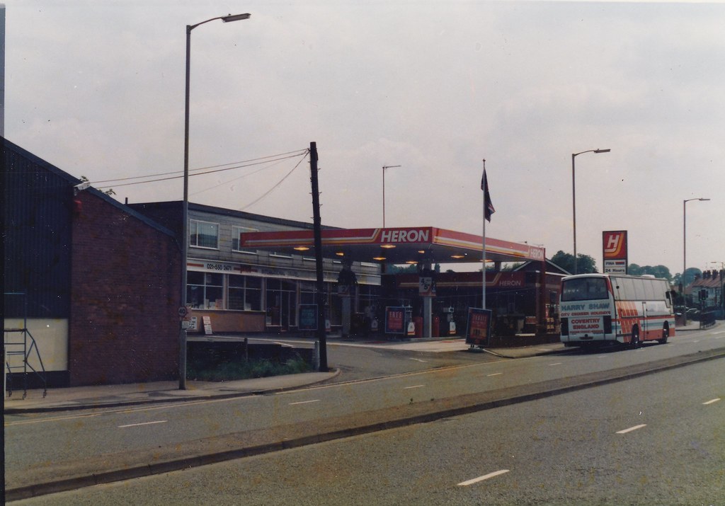 Heron Fina Bromsgrove Road, Halesowen, West Midlands 198… Flickr